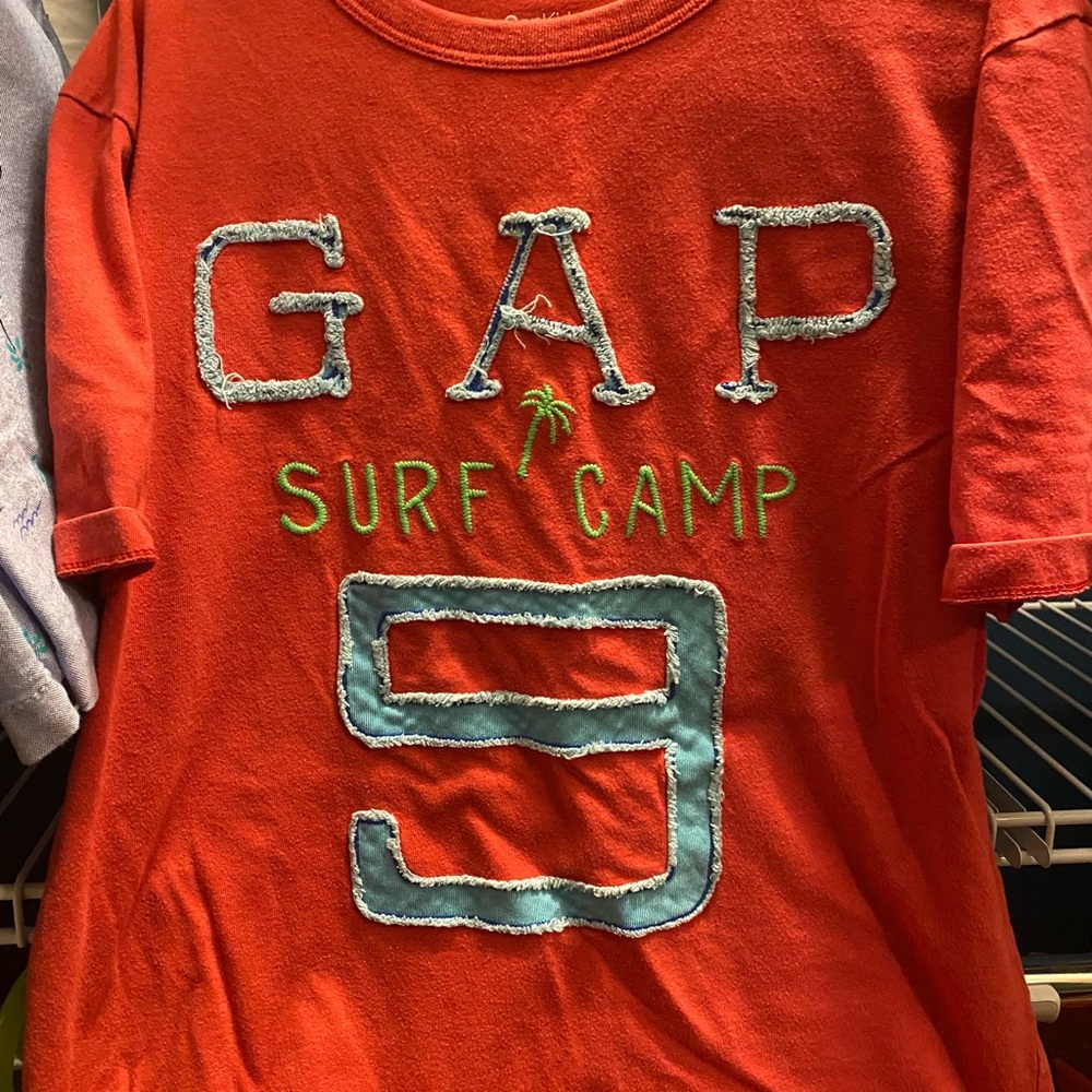 Youth t shirt Gap